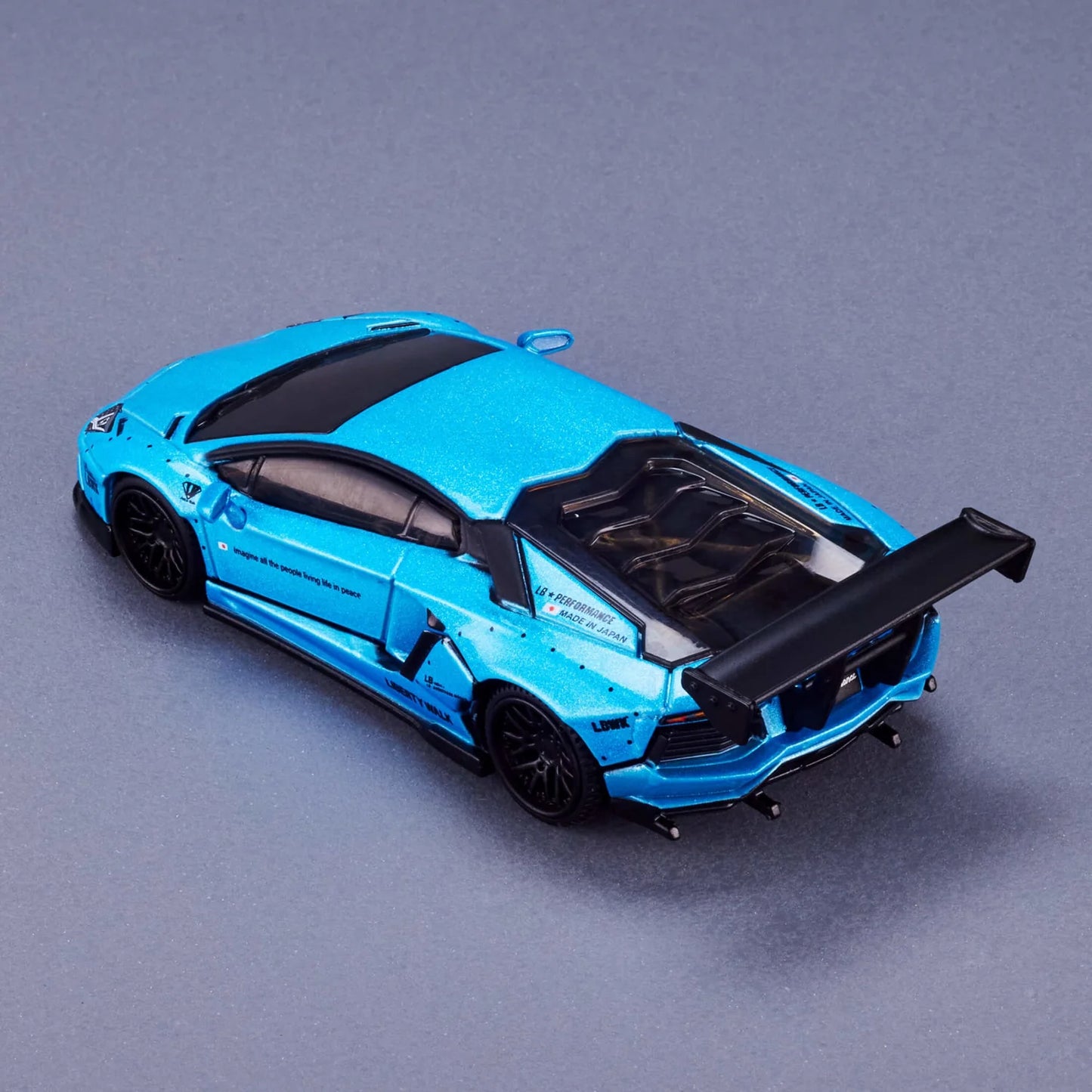 Hot Wheels Elite 64 Series LBWK Lamborghini Aventador LP 700-4