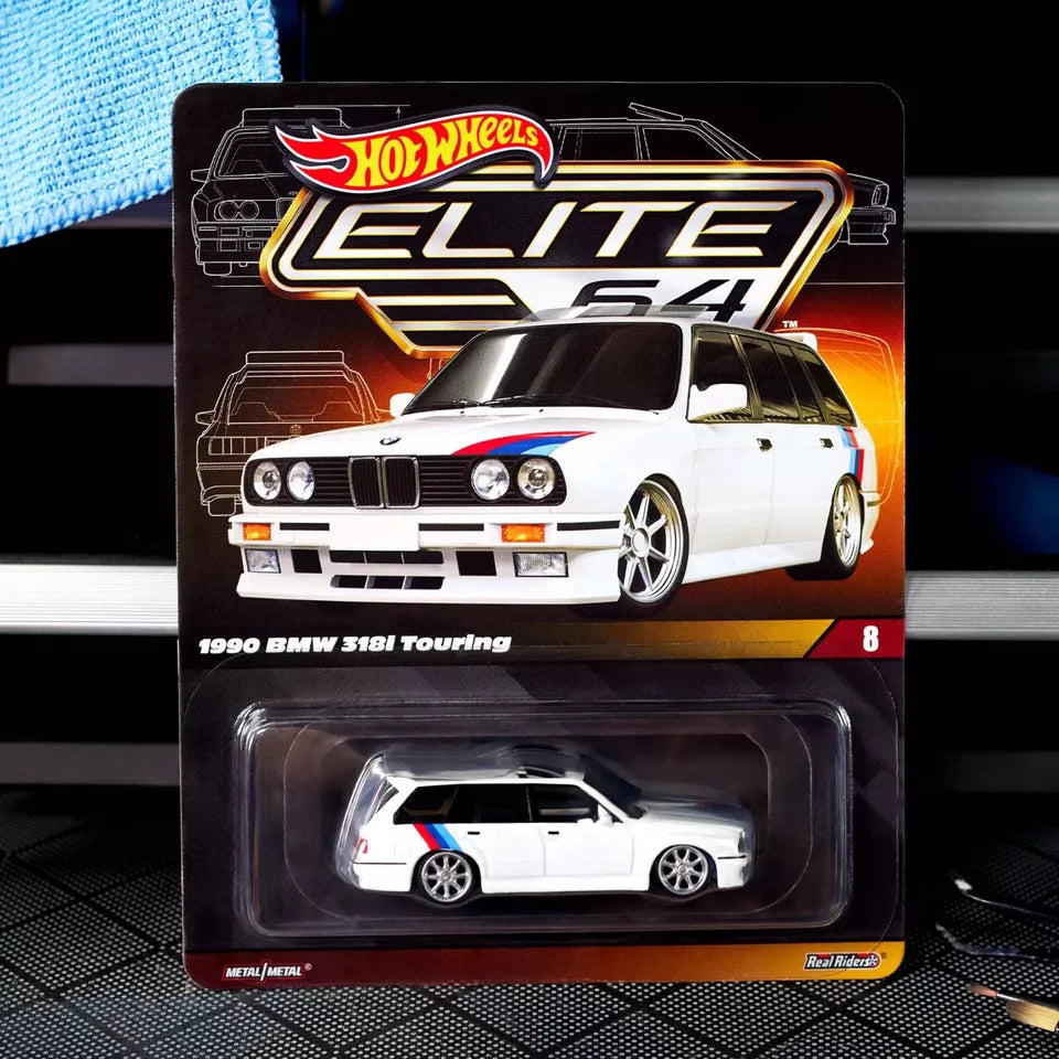 Hot Wheels Collectors Elite 64 1990 BMW 318i Touring - Real Riders - In Stock