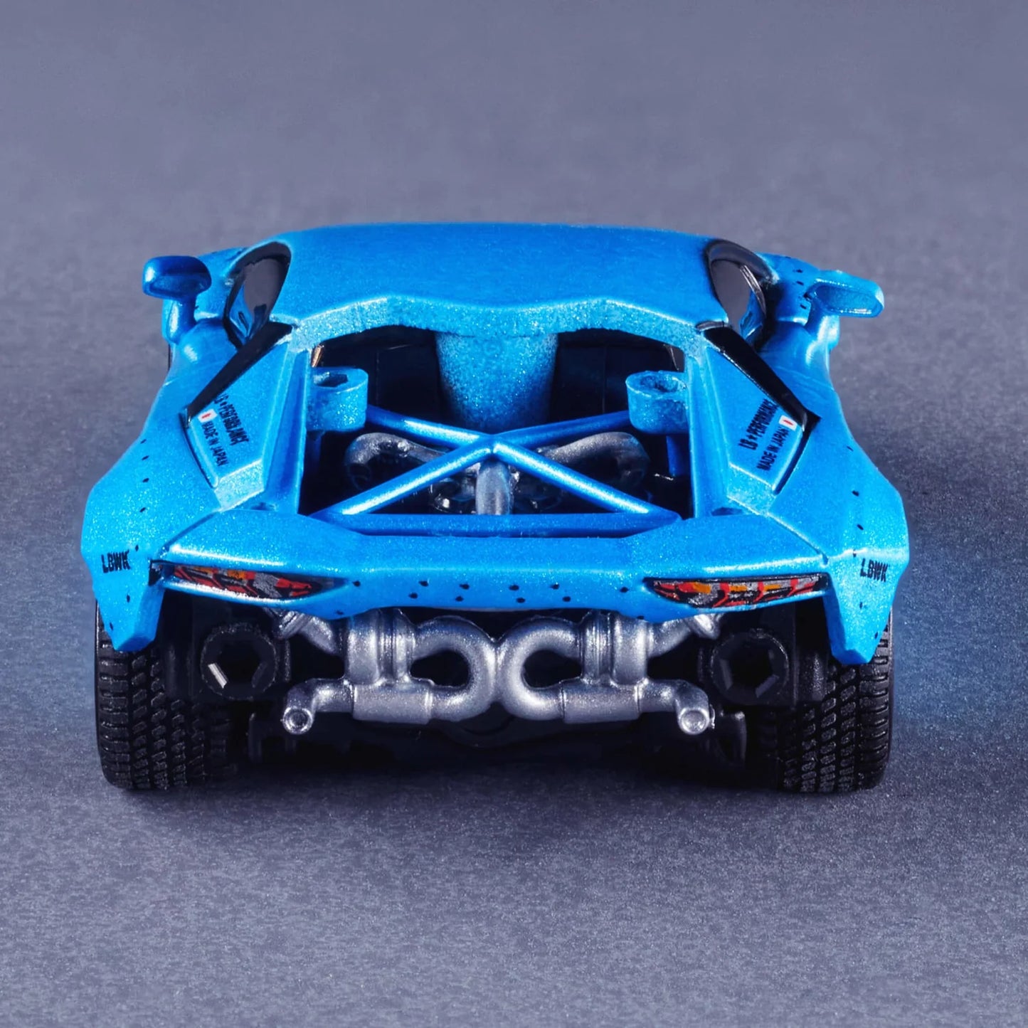 Hot Wheels Elite 64 Series LBWK Lamborghini Aventador LP 700-4