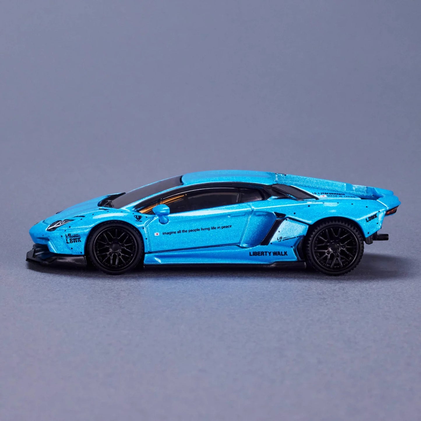 Hot Wheels Elite 64 Series LBWK Lamborghini Aventador LP 700-4